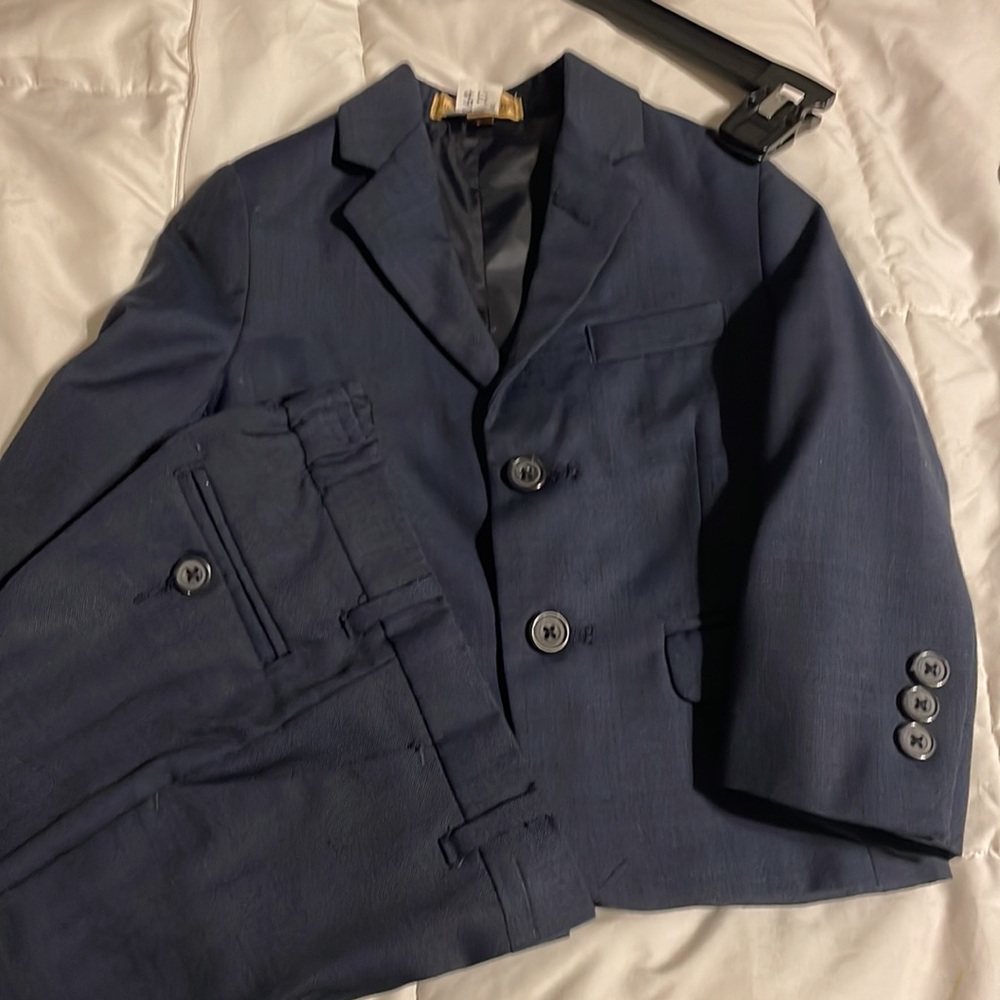 Class Club Gold label suit for boys 3T